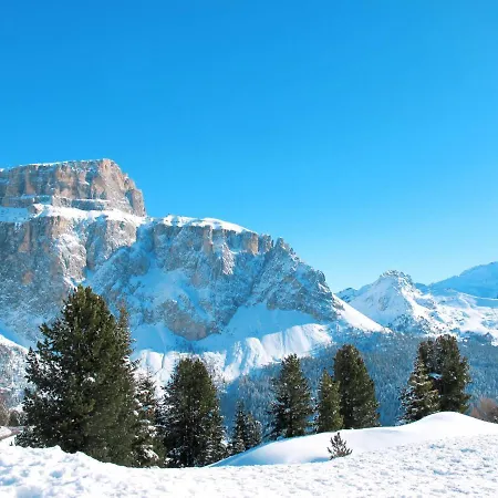Locazione Turistica Monti Pallidi *